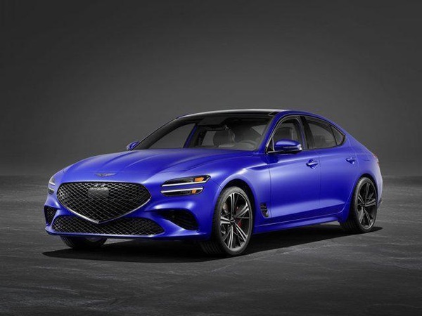 2025 Genesis G70 