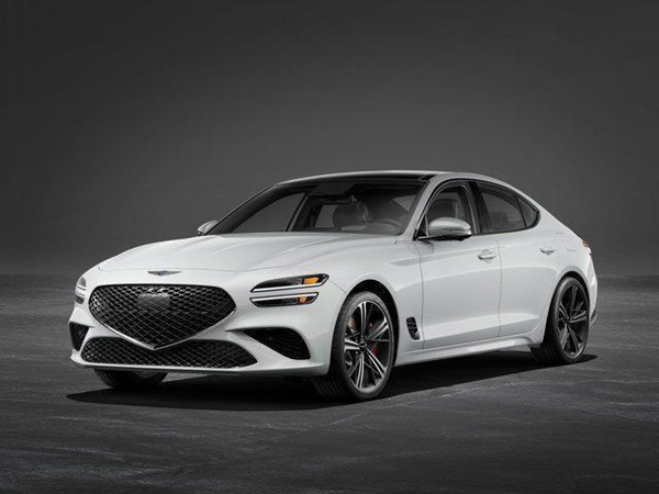 2025 Genesis G70 